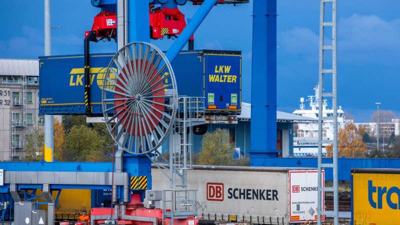 Eine Studie warnt vor zunehmenden wirtschaftlichen Risiken für die deutsche Exportindustrie

