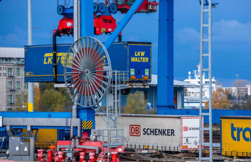 Eine Studie warnt vor zunehmenden wirtschaftlichen Risiken für die deutsche Exportindustrie