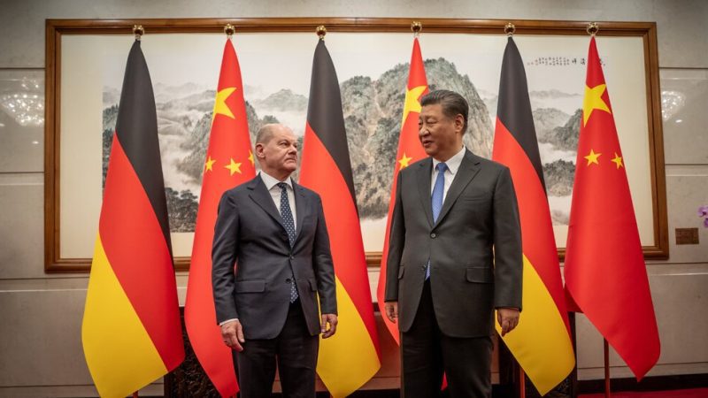 Der deutsche Staatschef Olaf Scholz bewegt sich in China auf einem schmalen Grat

